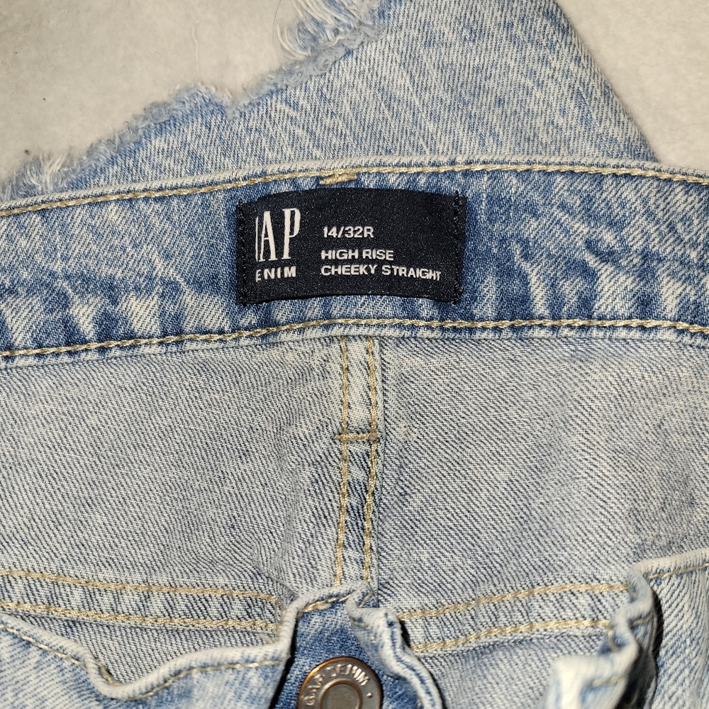 GAP Denim High Rise Cheeky Straight Womens 32R